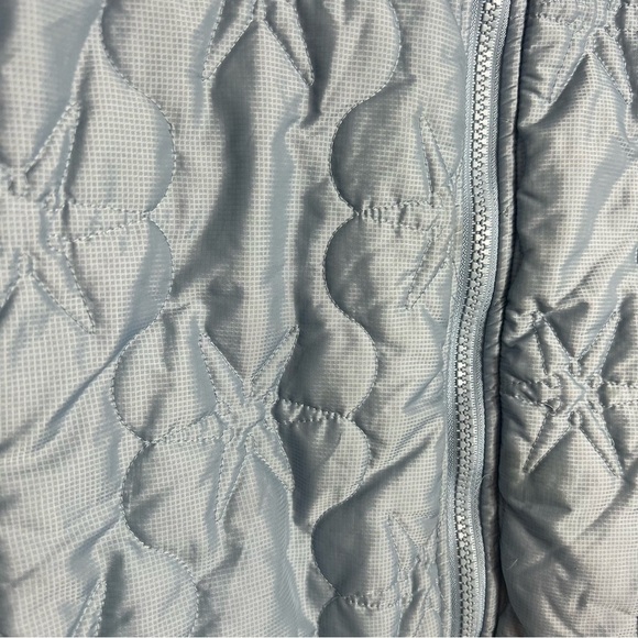 THE NORTH FACE Star Quilt Jacket in Powder Blue Size Medium — Gorgeous!!! - Picture 5 of 8